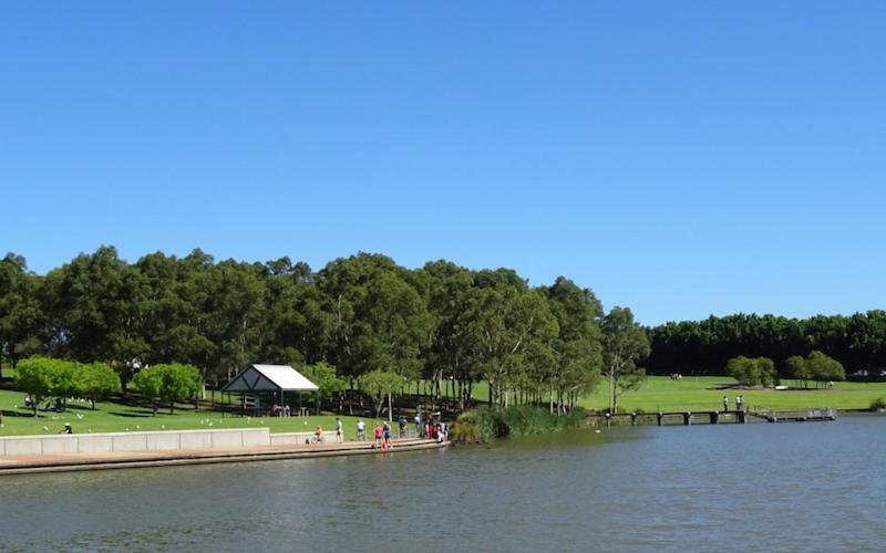 Parkside & City View In Sydney Olympic Park Экстерьер фото